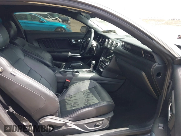 2021 Ford Mustang GT with VIN 1FA6P8CF5M5111095, listed as a IAAI auction lot 41884815 with 39,259 mi miles and . Bid and sale history available at DreamBid. Image 5.