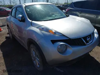 2014 Nissan Juke SL with VIN JN8AF5MVXET358643, listed as a IAAI auction lot 41990136 with 1 mi miles. Bid and sale history available at carsss.com. Image 1.