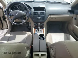 2010 Mercedes-Benz C 300 Sport с VIN WDDGF5EB8AR097035, выставлен на аукционе Copart как лот 56971685 с пробегом 162 019 миль миль и Списание • Salvage title. История ставок и продаж доступна на DreamBid. Изображение 8.