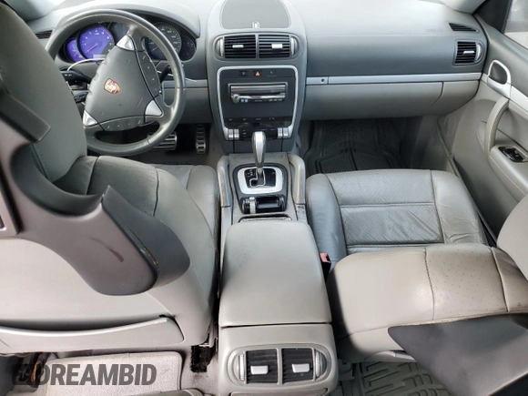 2004 Porsche Cayenne with VIN WP1AA29P54LA23855, listed as a Copart auction lot 47136035 with 90,945 mi miles and Clean Title. Bid and sale history available at carsss.com. Image 8.