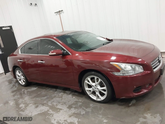 2012 Nissan Maxima 3.5 SV with VIN 1N4AA5AP0CC847121, listed as a IAAI auction lot 41470500 with 149,708 mi miles. Bid and sale history available at carsss.com. Image 13.