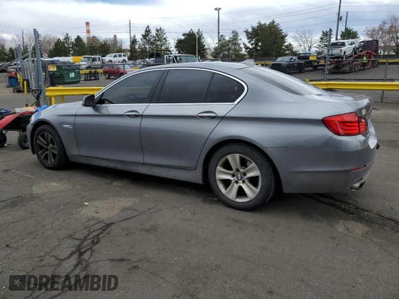 2013 BMW 5 Series 528i xDrive with VIN WBAXH5C53DDW15133, listed as a Copart auction lot 49811025 with 114,039 mi miles and Salvage Title. Bid and sale history available at carsss.com. Image 2.