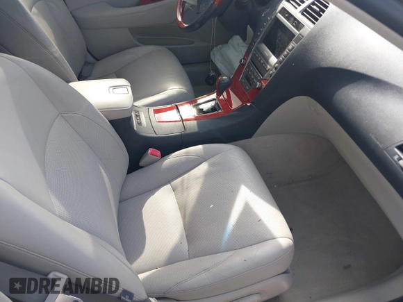 2008 Lexus ES 350 with VIN JTHBJ46G182217699, listed as a IAAI auction lot 42079646 with 158,013 mi miles. Bid and sale history available at carsss.com. Image 5.