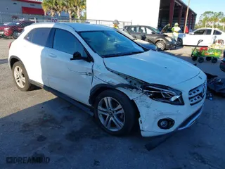 2019 Mercedes-Benz GLA with VIN WDCTG4EB1KJ551894, listed as a IAAI auction lot 41807453 with 81,606 mi miles. Bid and sale history available at carsss.com. Image 1.