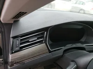 2019 Volkswagen Arteon z VIN WVWDR7ANXKE027092, wystawiony jako Copart lot #42923893 z przebiegiem Nie podano mil oraz . Historia ofert i sprzedaży dostępna na DreamBid. Obrazek 9.