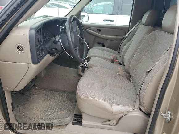 2004 Chevrolet Silverado 1500 LS with VIN 1GCEC14VX4Z337639, listed as a Copart auction lot 53517035 with 0 mi miles and Non Repairable. Bid and sale history available at carsss.com. Image 7.