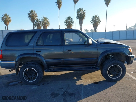 1998 Toyota 4Runner Limited with VIN JT3HN87R0W0189611, listed as a IAAI auction lot 41349536 with 280,276 mi miles. Bid and sale history available at carsss.com. Image 13.