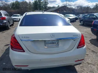 2014 Mercedes-Benz S-Class S 550 with VIN WDDUG8FB5EA046225, listed as a IAAI auction lot 41887436 with 109,551 mi miles. Bid and sale history available at carsss.com. Image 16.