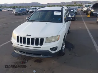 2013 Jeep Compass Sport with VIN 1C4NJCBA1DD272937, listed as a IAAI auction lot 39855648 with 118,136 mi miles. Bid and sale history available at carsss.com. Image 6.