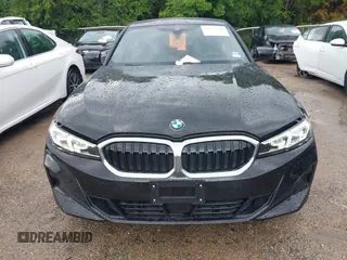 2025 BMW 3 Series 330i with VIN 3MW69CW01S8E99275, listed as a IAAI auction lot 42181948 with 11,983 mi miles and . Bid and sale history available at carsss.com. Image 12.