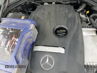 2018 Mercedes-Benz C 300 z VIN WDDWJ4KB8JF602159, wystawiony jako Copart lot #64821915 z przebiegiem 31 574 mil mil oraz Szkoda całkowita • Salvage title. Historia ofert i sprzedaży dostępna na DreamBid. Obrazek 13.