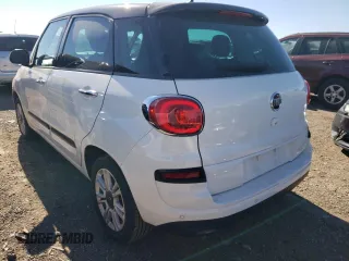 2019 FIAT 500L Pop with VIN ZFBNFAAH7KZ042391, listed as a Copart auction lot 70639734 with 44,278 mi miles and Salvage Title. Bid and sale history available at carsss.com. Image 2.