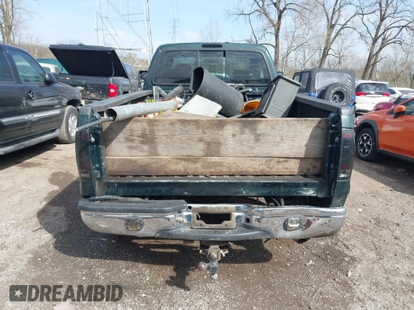2001 Ford Super Duty F-250 XL with VIN 1FTNX21F91EB48250, listed as a IAAI auction lot 41901105 with 224,752 mi miles. Bid and sale history available at carsss.com. Image 15.