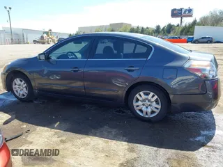 2012 Nissan Altima 2.5 S with VIN 1N4AL2AP0CN523339, listed as a IAAI auction lot 41870207 with 190,870 mi miles. Bid and sale history available at carsss.com. Image 15.