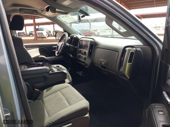 2016 Chevrolet Silverado 1500 LT with VIN 3GCUKREC6GG201295, listed as a IAAI auction lot 41862581 with 134,132 mi miles. Bid and sale history available at carsss.com. Image 5.