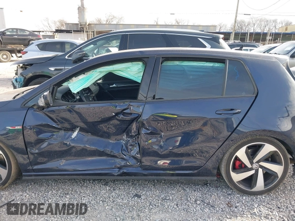 2019 Volkswagen GTI S z VIN 3VW5T7AU9KM031316, wystawiony jako IAAI lot #41377435 z przebiegiem Nie podano mil oraz . Historia ofert i sprzedaży dostępna na DreamBid. Obrazek 13.