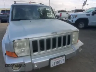2006 Jeep Commander z VIN 1J8HH48NX6C269125, wystawiony jako Copart lot #84370915 z przebiegiem 144 143 mil mil oraz Czysty tytuł • Clean title. Historia ofert i sprzedaży dostępna na DreamBid. Obrazek 11.