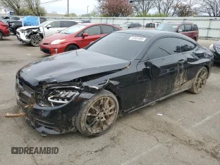 2023 Mercedes-Benz C 300 z VIN W1KWJ8DBXPG117254, wystawiony jako Copart lot #52581895 z przebiegiem 103 063 mil mil oraz Szkoda całkowita • Salvage title. Historia ofert i sprzedaży dostępna na DreamBid. Obrazek 1.
