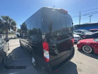 2022 Ford Transit Passenger XL with VIN 1FBAX9C83NKA04968, listed as a Copart auction lot 47838735 with 18,634 mi miles and Clean Title. Bid and sale history available at DreamBid. Image 3.