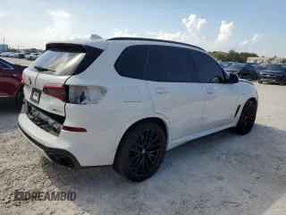2020 BMW X5 sDrive40i with VIN 5UXCR4C02L9B36170, listed as a Copart auction lot 50905635 with 67,139 mi miles and Clean Title. Bid and sale history available at carsss.com. Image 3.