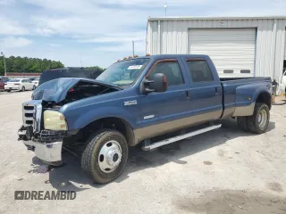 2006 Ford F-350 XL z VIN 1FTWW33PX6EA73794, wystawiony jako Copart lot #54686685 z przebiegiem 175 409 mil mil oraz Szkoda całkowita • Salvage title. Historia ofert i sprzedaży dostępna na DreamBid. Obrazek 1.