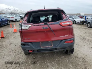 2014 Jeep Cherokee Trailhawk with VIN 1C4PJMBS6EW310871, listed as a Copart auction lot 49439665 with 0 mi miles and Salvage Title. Bid and sale history available at carsss.com. Image 6.