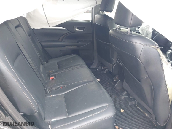 2019 Toyota Highlander SE with VIN 5TDJZRFH4KS936151, listed as a IAAI auction lot 41821882 with 1 mi miles. Bid and sale history available at carsss.com. Image 8.