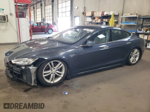 2014 Tesla Model S 60 with VIN 5YJSA1H14EFP53113, listed as a Copart auction lot 69430934 with 116,970 mi miles and Non repairable. Bid and sale history available at DreamBid. Image 1.