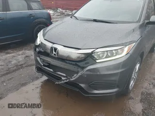 2022 Honda HR-V LX with VIN 3CZRU6H34NM737004, listed as a IAAI auction lot 41477391 with 30,691 mi miles. Bid and sale history available at carsss.com. Image 6.