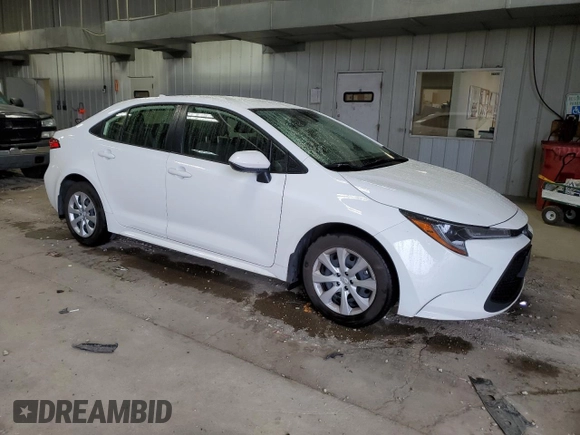 2022 Toyota Corolla LE with VIN JTDEPMAE8N3013331, listed as a Copart auction lot 55244145 with 33,045 mi miles and Salvage Title. Bid and sale history available at carsss.com. Image 4.