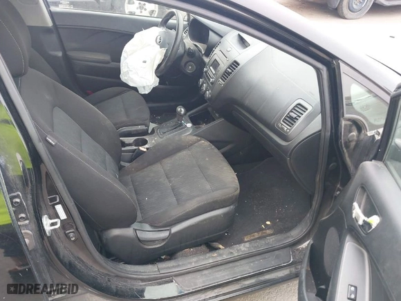 2014 Kia Forte LX with VIN KNAFK4A69E5090576, listed as a IAAI auction lot 42030318 with 1 mi miles. Bid and sale history available at carsss.com. Image 5.