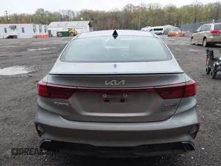 2023 Kia Forte GT-Line with VIN 3KPF54AD9PE541604, listed as a IAAI auction lot 41976420 with 70,334 mi miles. Bid and sale history available at carsss.com. Image 16.