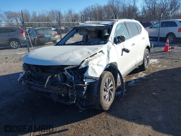 2016 Nissan Rogue SV with VIN 5N1AT2MV7GC875061, listed as a IAAI auction lot 41297172 with 121,135 mi miles. Bid and sale history available at carsss.com. Image 2.