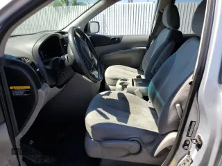 2009 Kia Sedona with VIN KNDMB133296299895, listed as a Copart auction lot 61930584 with 0 mi miles and Clean Title. Bid and sale history available at carsss.com. Image 7.