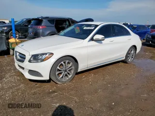 2016 Mercedes-Benz C 300 z VIN 55SWF4JB5GU172163, wystawiony jako Copart lot #60413345 z przebiegiem 241 735 mil mil oraz Czysty tytuł • Clean title. Historia ofert i sprzedaży dostępna na DreamBid. Obrazek 1.