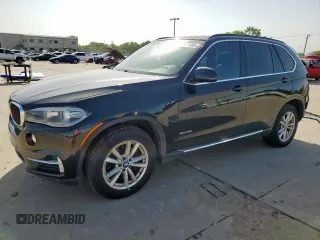 2014 BMW X5 xDrive35i z VIN 5UXKR0C59E0K47920, wystawiony jako Copart lot #57624805 z przebiegiem 105 993 mil mil oraz Szkoda całkowita • Salvage title. Historia ofert i sprzedaży dostępna na DreamBid. Obrazek 1.