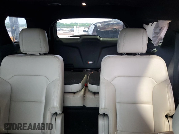 2018 Ford Explorer XLT with VIN 1FM5K7DH7JGB51172, listed as a Copart auction lot 53892525 with 140,896 mi miles and Salvage Title. Bid and sale history available at DreamBid. Image 10.