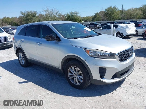 2019 Kia Sorento LX V6 with VIN 5XYPGDA59KG482718, listed as a IAAI auction lot 41732720 with 94,610 mi miles. Bid and sale history available at carsss.com. Image 1.