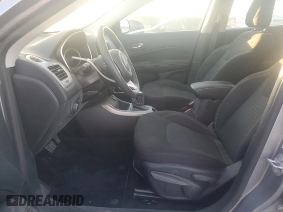 2021 Jeep Compass Sport с VIN 3C4NJCABXMT560301, выставлен на аукционе Copart как лот 86573524 с пробегом 14 872 миль миль и Списание • Salvage title. История ставок и продаж доступна на DreamBid. Изображение 7.