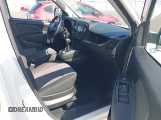 2018 Ram ProMaster City Cargo Tradesman z VIN ZFBERFAB0J6J37598, wystawiony jako IAAI lot #42416142 z przebiegiem 93 498 mil mil oraz . Historia ofert i sprzedaży dostępna na DreamBid. Obrazek 5.