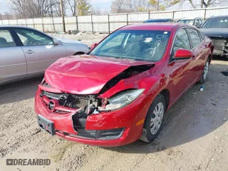 2011 Mazda Mazda6 i Sport with VIN 1YVHZ8BH2B5M02919, listed as a IAAI auction lot 41637920 with 133,776 mi miles. Bid and sale history available at carsss.com. Image 17.