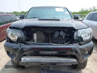2012 Toyota Tacoma z VIN 5TFUU4EN2CX029450, wystawiony jako IAAI lot #42416155 z przebiegiem 171 711 mil mil oraz . Historia ofert i sprzedaży dostępna na DreamBid. Obrazek 13.