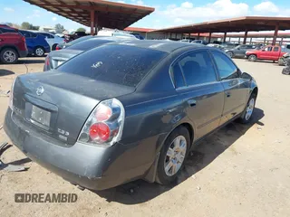 2006 Nissan Altima 2.5 with VIN 1N4AL11D46N399483, listed as a IAAI auction lot 41684464 with 126,170 mi miles. Bid and sale history available at carsss.com. Image 4.
