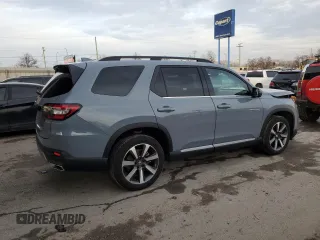 2024 Honda Pilot Elite with VIN 5FNYG1H89RB028392, listed as a Copart auction lot 84076994 with 18,685 mi miles and Salvage Title. Bid and sale history available at carsss.com. Image 3.