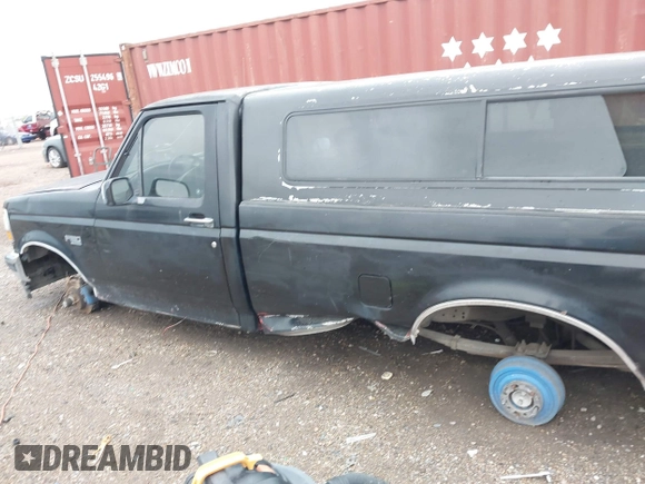 1994 Ford F-150 with VIN 1FTDF15Y3RNB42508, listed as a IAAI auction lot 41792399 with 12,828 mi miles. Bid and sale history available at carsss.com. Image 6.