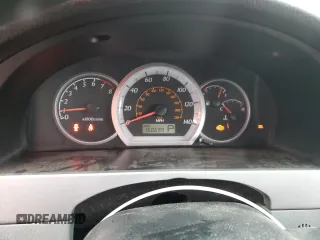 2004 Suzuki Forenza z VIN KL5JJ52Z44K953823, wystawiony jako Copart lot #86589504 z przebiegiem 150 699 mil mil oraz Tytuł czysty. Historia ofert i sprzedaży dostępna na DreamBid. Obrazek 9.
