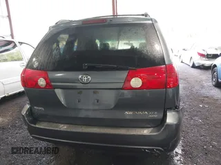 2006 Toyota Sienna XLE z VIN 5TDBA22C46S056795, wystawiony jako IAAI lot #42281920 z przebiegiem 134 745 mil mil oraz . Historia ofert i sprzedaży dostępna na DreamBid. Obrazek 16.