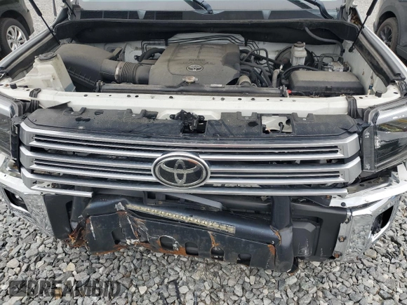 2019 Toyota Tundra SR5 z VIN 5TFHY5F10KX829945, wystawiony jako Copart lot #51911985 z przebiegiem 105 985 mil mil oraz Szkoda całkowita • Salvage title. Historia ofert i sprzedaży dostępna na DreamBid. Obrazek 11.
