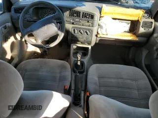 1998 Volkswagen Jetta TDI z VIN 3VWRF81H1WM119610, wystawiony jako Copart lot #42724295 z przebiegiem 8 361 mil mil oraz Szkoda całkowita • Salvage title. Historia ofert i sprzedaży dostępna na DreamBid. Obrazek 8.
