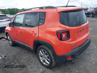 2017 Jeep Renegade Latitude z VIN ZACCJABB8HPG49324, wystawiony jako IAAI lot #42005994 z przebiegiem 96 803 mil mil oraz . Historia ofert i sprzedaży dostępna na DreamBid. Obrazek 3.